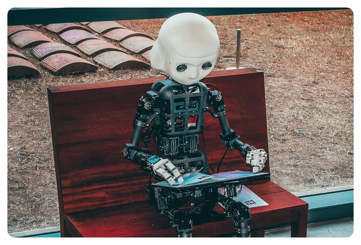 Yapay Zekâ Eğitimi ve Prompt Mühendisliği | Sercan Solmaz